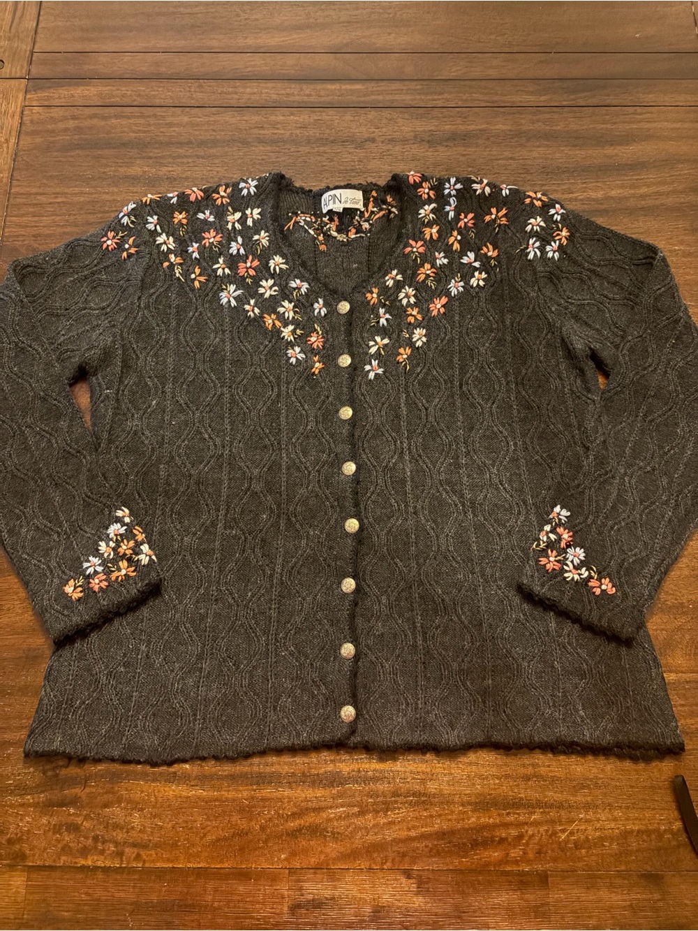 Vintage Alpin de Tricot XXL Wool Blend Cable Knit Floral Embroidered Cardigan